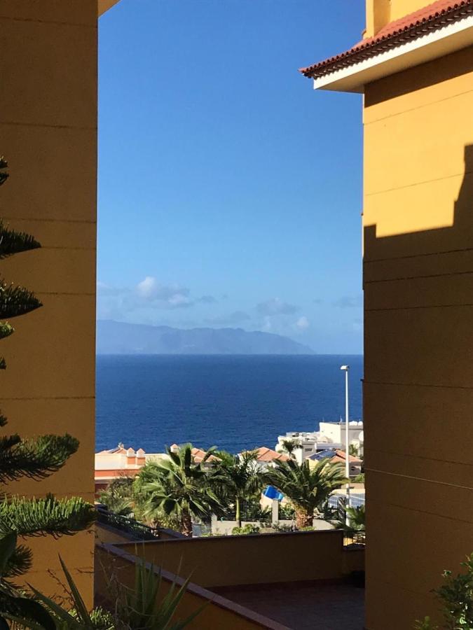 Apartamento De Lujo En Puerto Santiago Пуэрто-де-Сантьяго Экстерьер фото