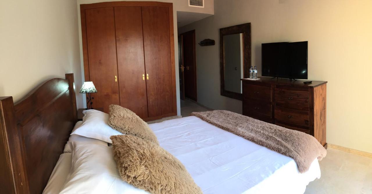 Apartamento De Lujo En Puerto Santiago Пуэрто-де-Сантьяго Экстерьер фото