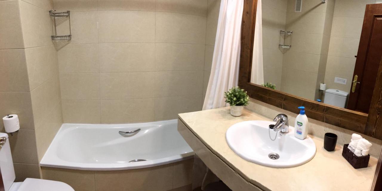 Apartamento De Lujo En Puerto Santiago Пуэрто-де-Сантьяго Экстерьер фото